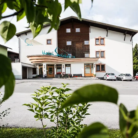 Solstein Hotel 4*