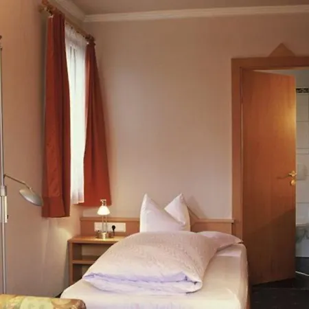 فندق Solstein 4*